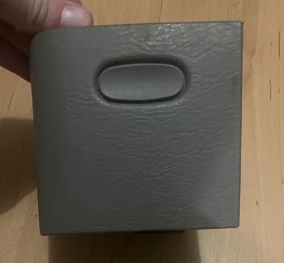 Cenicero Bandeja de cenizas con inserto Dodge Ram 1500 2002-2005 2003-05 2500 3500 Taupe OEM Foto 1 de 2