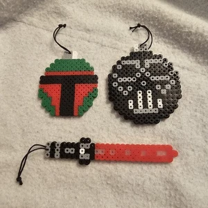 Handgefertigtes Perler Star Wars Dark Side Ornament Set mit Darth Vader und Boba Fett - Bild 1 von 4