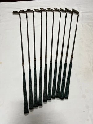 Set completo di ferri da golf Bridgestone JS Classical Edition - Immagine 1 di 4
