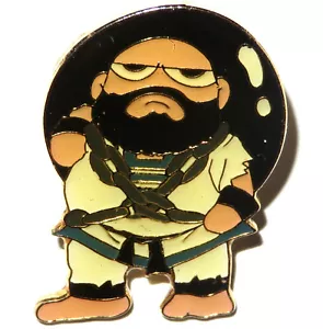 OFFIZIELLE 90er JAPAN KING OF FIGHTERS CHANG KOEHAN LIZENZIERTE ANSTECKNADEL ABZEICHEN KOF SNK BALL - Bild 1 von 3