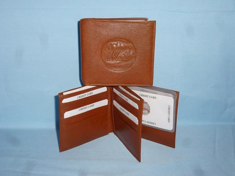 New York NY METS   Leather BiFold Wallet    NEW    brown 4 + Cover