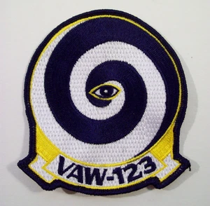 Nuevo parche bordado escuadrón de tornillos VAW-123 de la Marina de los Estados Unidos - Imagen 1 de 2