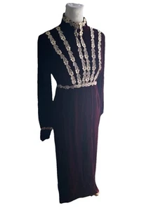 Vintage Burgundy Velvet Dress Size 9/10 Victorian Gunne Sax Style - Picture 1 of 12