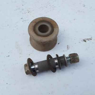 Yamaha IT425 1980 it 425 guía de rodillos de cadena  Foto 1 de 4