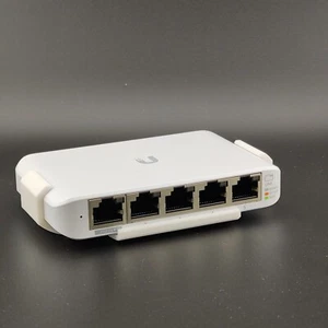Wall Mount bracket for Unifi USW Flex Mini - Picture 1 of 8