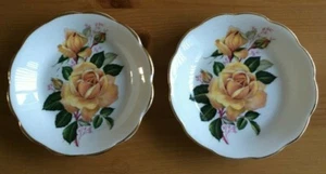 ROYAL GRAFTON FINE BONE CHINA -  2 x SMALL PIN / TRINKET DISHES (10cm) - Picture 1 of 3