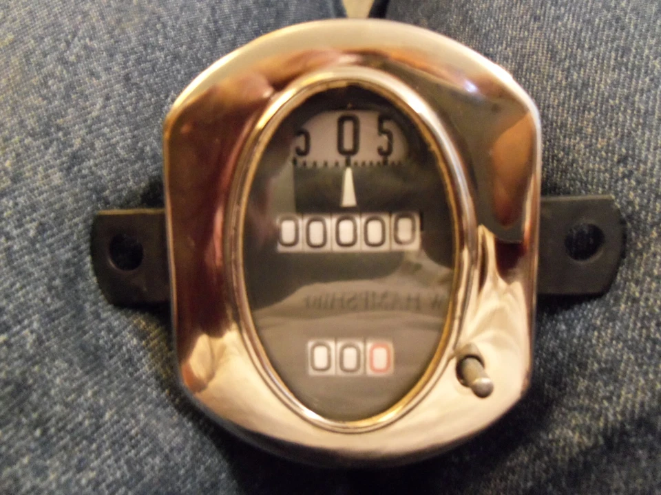 Velocímetro ovalado Ford Stewart Warner 1928 1930 modelo A Foto 1 de 1