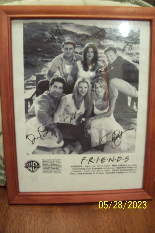 "Friends" Reprint Signed Photo - Image 1 of 1