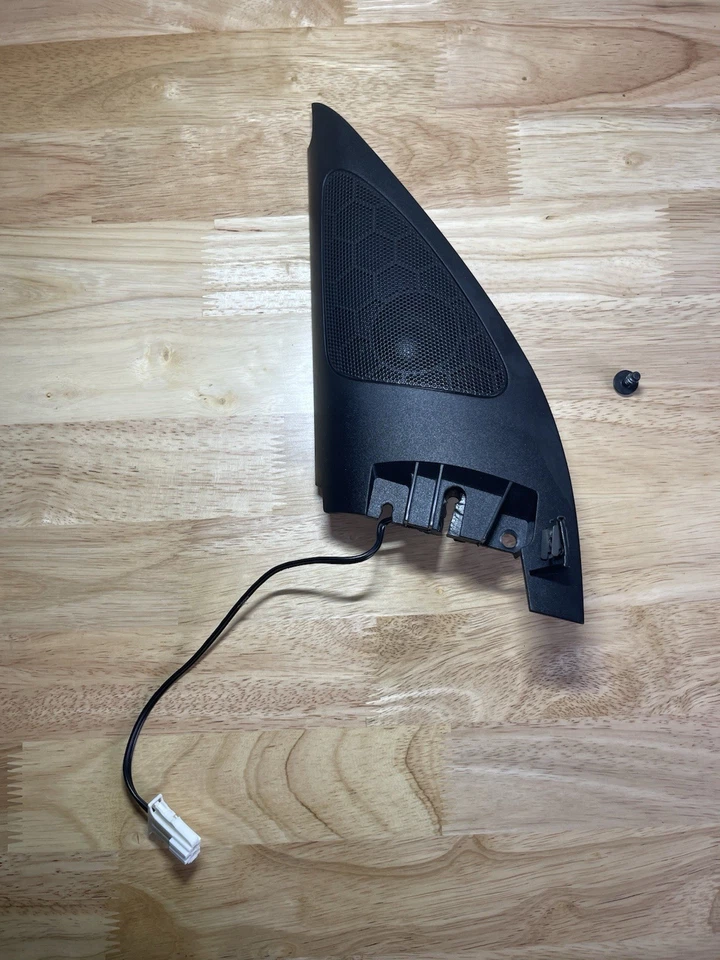 Cubierta de tweeter Volkswagen Jetta 1999-2005 OEM 1J0-837-993 Foto 1 de 4