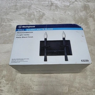 Tocador Westinghouse 63239 Meadowbrook 2 luces negro mate 40W máximo candelabro bajo Foto 1 de 4