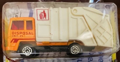 MATCHBOX # 36 ORANGE/WHITE REFUSE TRUCK  MB36-D22 - Image 1 of 3