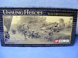 CORGI UNSUNG HEROES Viet Nam Series lV US51103 M113 Ambulance 5th Cav 9th Inf - Picture 1 of 4