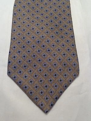 NAUTICA MENS TIE LIGHT BROWN WITH BLUE 4 X 59 - Image 1 of 4