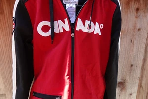 Womens 2010 Olympics Vancouver Hudson’s Bay Waterproof Hooded jacket red Size m - Picture 1 of 10