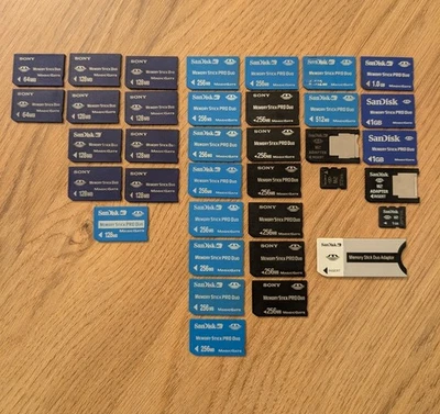Lotto di 33 schede Memory Stick Sony & SanDisk 1GB 512MB 256MB 128MB 64MB - Immagine 1 di 4