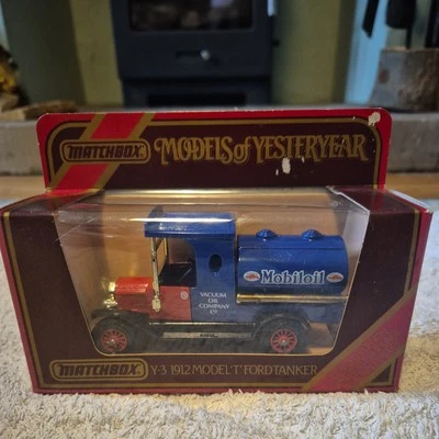 New - Matchbox - Models of YesterYear - Y3 1912 Model T Ford Tanker "Mobil Oil" - Image 1 of 4