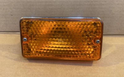 Conjunto de luces de señal de giro/parque Stars - #1.116.00 / 2202710 - Se adapta a Fiat 124 1968-69 Foto 1 de 4