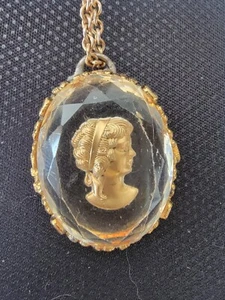 Vintage Clear Intaglio Cameo Gold Tone Chain Pendant Necklace Victorian 24in - Picture 1 of 5