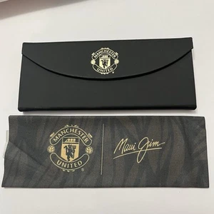 Maui Jim Large Trifold Eyeglass Case Black Manchester United Logo New - Picture 1 of 2