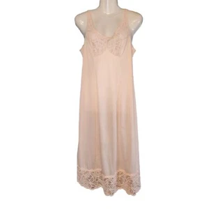 Vintage Bali Slip Lingerie Nightgown Peach/Pink Lacy Nylon Size 36 - Picture 1 of 7