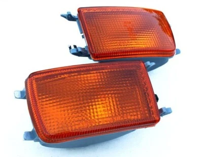 Pour VW Golf 3 Vento Clignotants Orange Répétiteurs Pare-Choc Avant 1991-1999 - Immagine 1 di 4