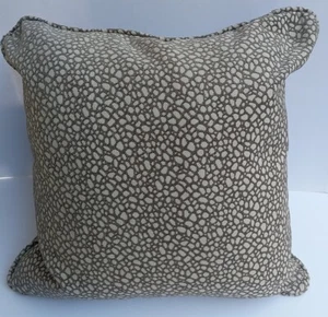 Feather Accent Pillow Waterfowl Duck Goose Filled Brown Tan Measures 20 X 20 - Picture 1 of 6