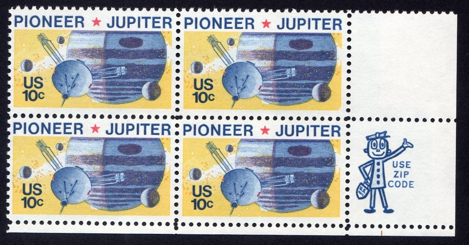 Scott #1556 Pioneer (Jupiter & Saturn) Zip Block of 4 Stamps - MNH - Image 1 of 2