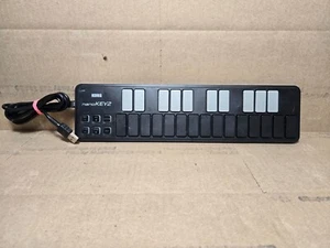 Korg nanoKEY2 USB MIDI Keyboard 25 Key White Octave Pitch Shift w/ USB Cable - Picture 1 of 4