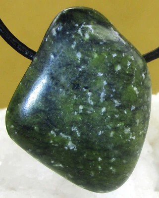 SERPENTIN  XL   Trommelstein   gebohrt    EDELSTEIN   ANHÄNGER    Nr.20 - Bild 1 von 2