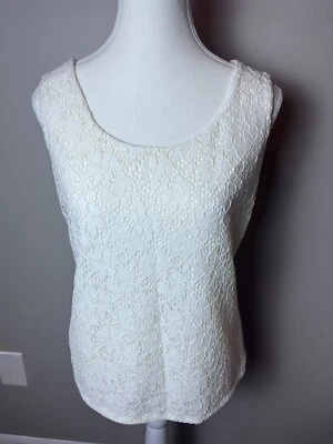 Dana Buchman 蕾丝背心吊带全衬里米色无袖-小贝壳 — 第 1/4 张图片