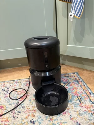 PETLIBRO Granary Automatic Pet Feeder, 3L, Black - Image 1 of 4