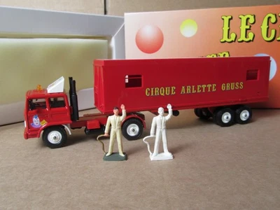 D241 Verem Rif 830 Renault Rimorchio Loges Circo Arlette Gruss 1/50 Scatola - Immagine 1 di 4