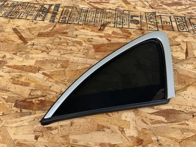 QUARTO DE VIDRO JANELA TRASEIRA ESQUERDA 95B845297 PORSCHE MACAN 3.0 (2015-2024) FABRICANTE DE EQUIPAMENTO ORIGINAL - Imagem 1 de 3