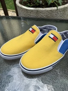 New NWOT Tommy Hilfiger Oaksin Mule Sneaker Women's Size 8.5 M Color Block Shoes - Picture 1 of 8