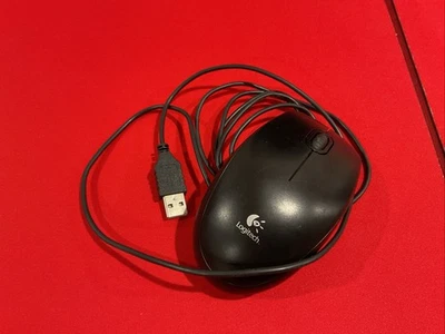 Logitech M100 (910001601) Wired Optical Mouse - Image 1 of 2