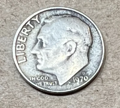 Error Coin -Dime 1970 D Roosevelt Clamshell Edge Off Center Extremely Rare 2.13g - Image 1 of 4