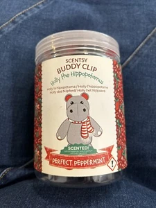 Scentsy Christmas Holly The Hippopotamus Perfect Peppermint Buddy Clip New - Picture 1 of 5