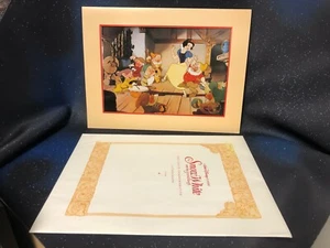 DISNEY SNOW WHITE AND THE SEVEN DWARFS 16" x 12" - Picture 1 of 1