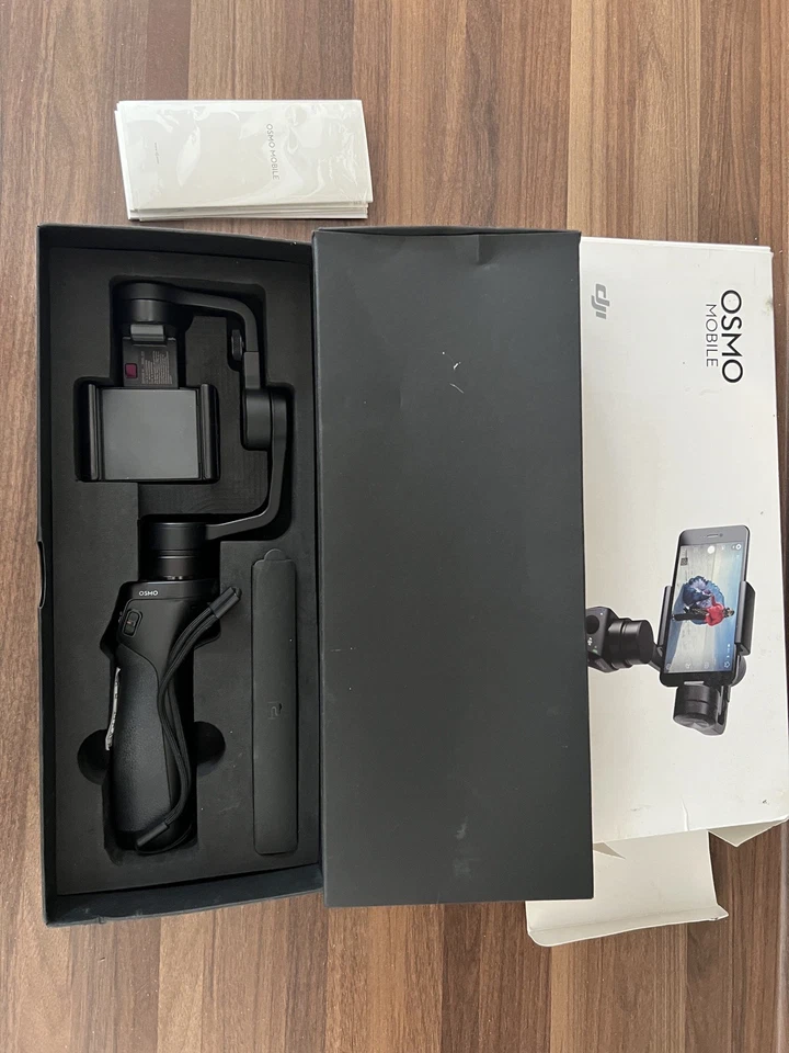 Estabilizador cardán móvil DJI Osmo - 1ª generación, negro Foto 1 de 4