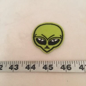 Alien Head UFO Probing Embroidered Iron On Patch New - Picture 1 of 3