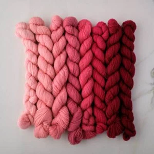 Appletons Crewel and Tapestry Wool Yarn – Bright Rose Pink - Picture 1 of 9