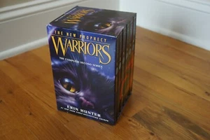 Warriors The New Prophecy The Complete Second Series Paperback Erin Hunter - Imagen 1 de 13