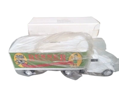 ERTL Renner Brewery 1937 Ford Semi Tractor &Trailer   - Diecast Coin Bank MIB - Image 1 of 4