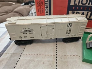 LIONEL NO. 3472 AUTOMATIC REFRIGERATED MILK CAR WITH DOCK BOXED - Picture 1 of 3