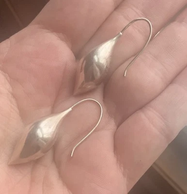 Серьги-капли из чистого серебра Michael Dawkins - Изображение 1 из 2