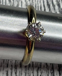 klarer Ring Zirkonia rund goldfarben Größe 7 Vintage - Bild 1 von 6