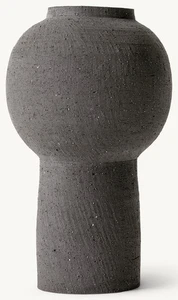 Restaurierungsbeschläge GEOMETRISCHES STRUKTURIERTES TONGEFÄSS - SOCKELKUGEL grau - Bild 1 von 1