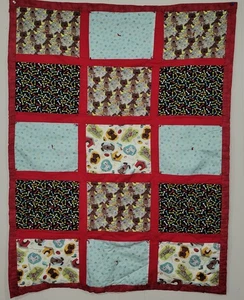 Handmade Puppy Dog Quilt Red Trim Puppies Paws Bones Approx 34"×50" - Picture 1 of 8