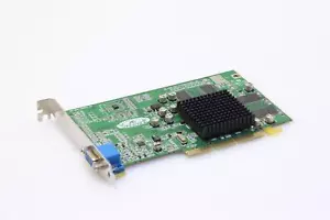 ATI Radeon 7000 VGA 32MB GRAPHIC CARD PN:109-78500-10. SKU214728 - Picture 1 of 5