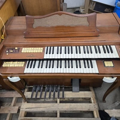 Wurlitzer 4410 1957 órgano papeleo incluido Foto 1 de 4